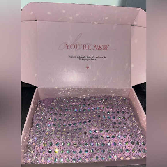 Embellished Square Neck Evening Gown in Lilac - Picture 5 of 12